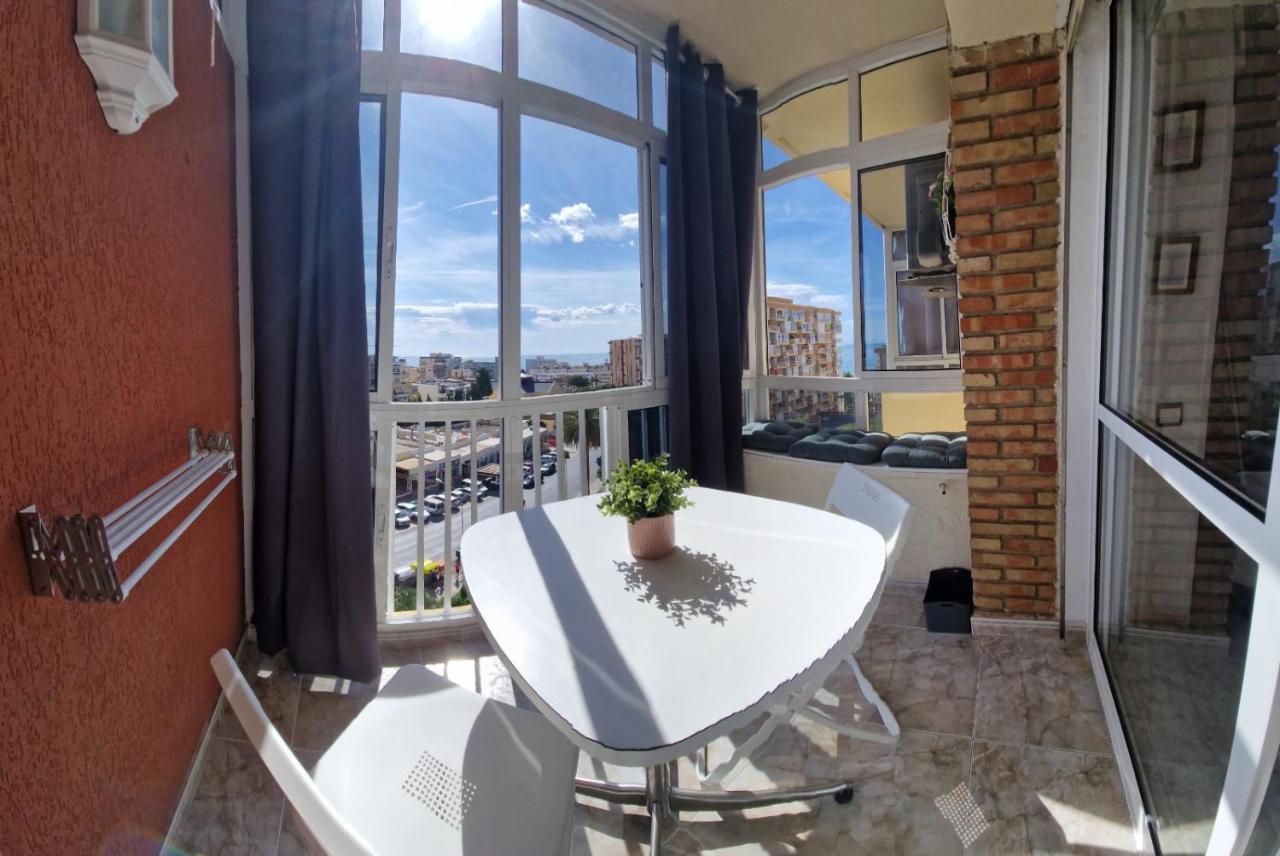 Iris Benalmadena Apartment Екстериор снимка